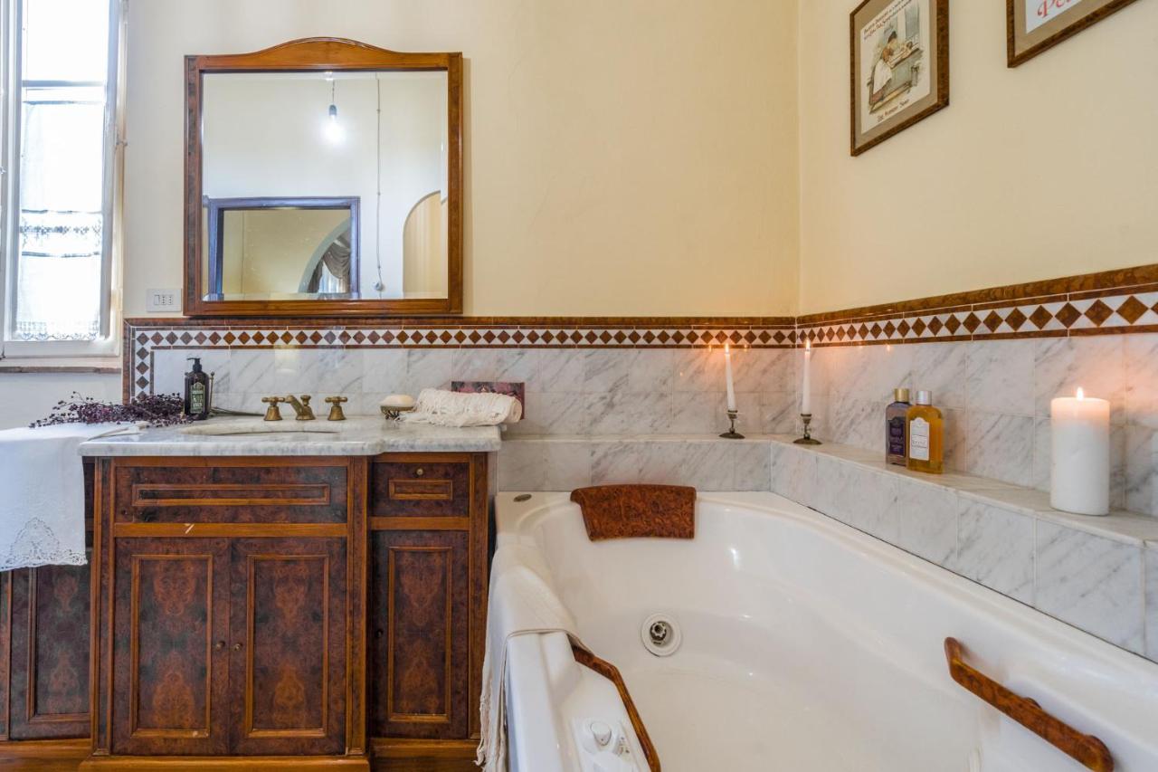 Villa Ines Charme Near Lucca Altopascio Eksteriør billede