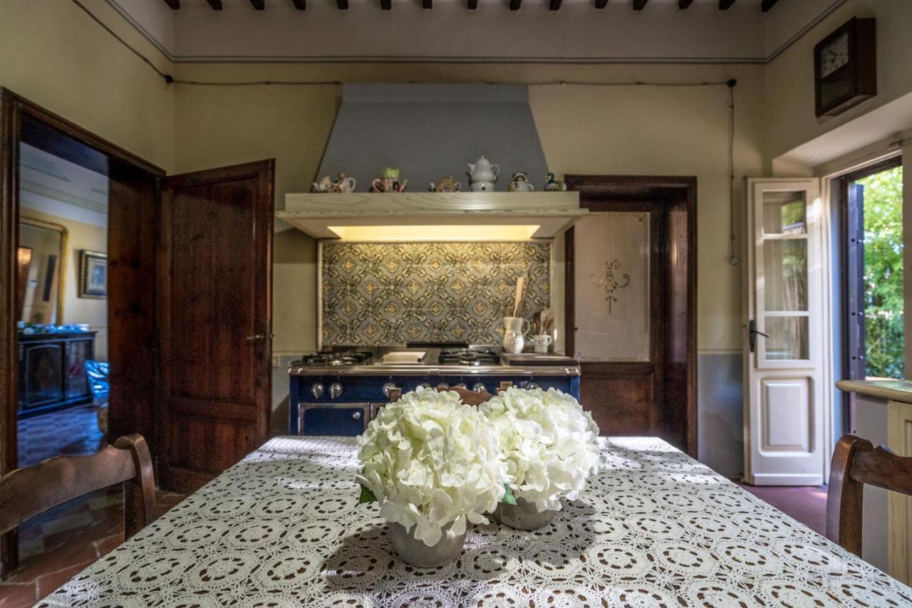 Villa Ines Charme Near Lucca Altopascio Eksteriør billede