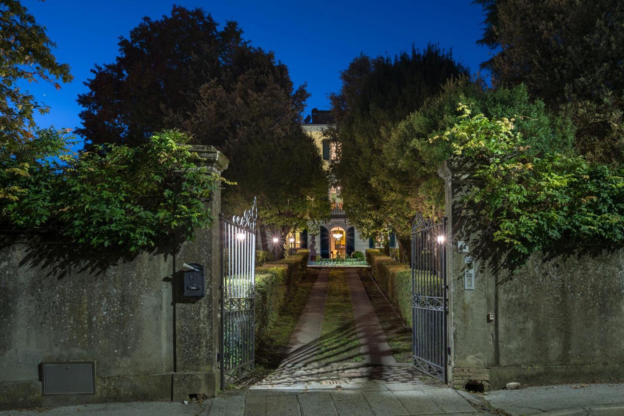 Villa Ines Charme Near Lucca Altopascio Eksteriør billede